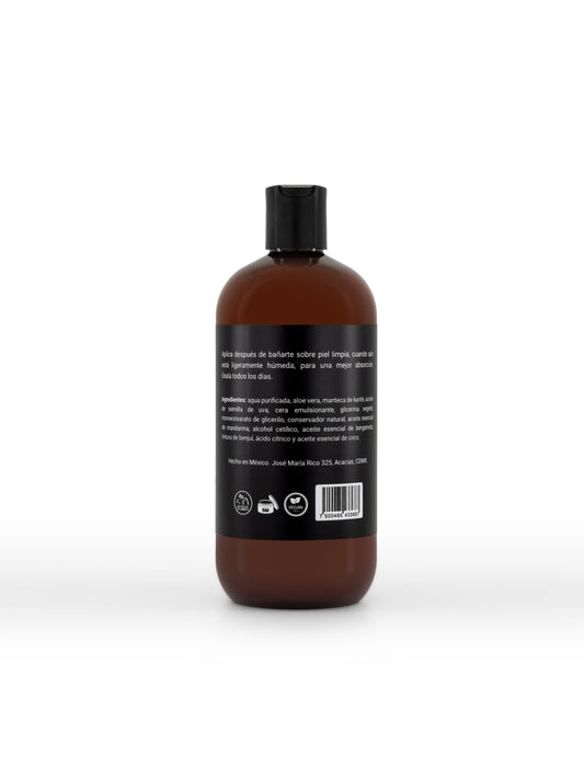Crema Corporal para Hombre de Rápida Absorción 480 ml - Hidratación Profunda Sin Sensación Grasosa - Mandarina y Bergamota