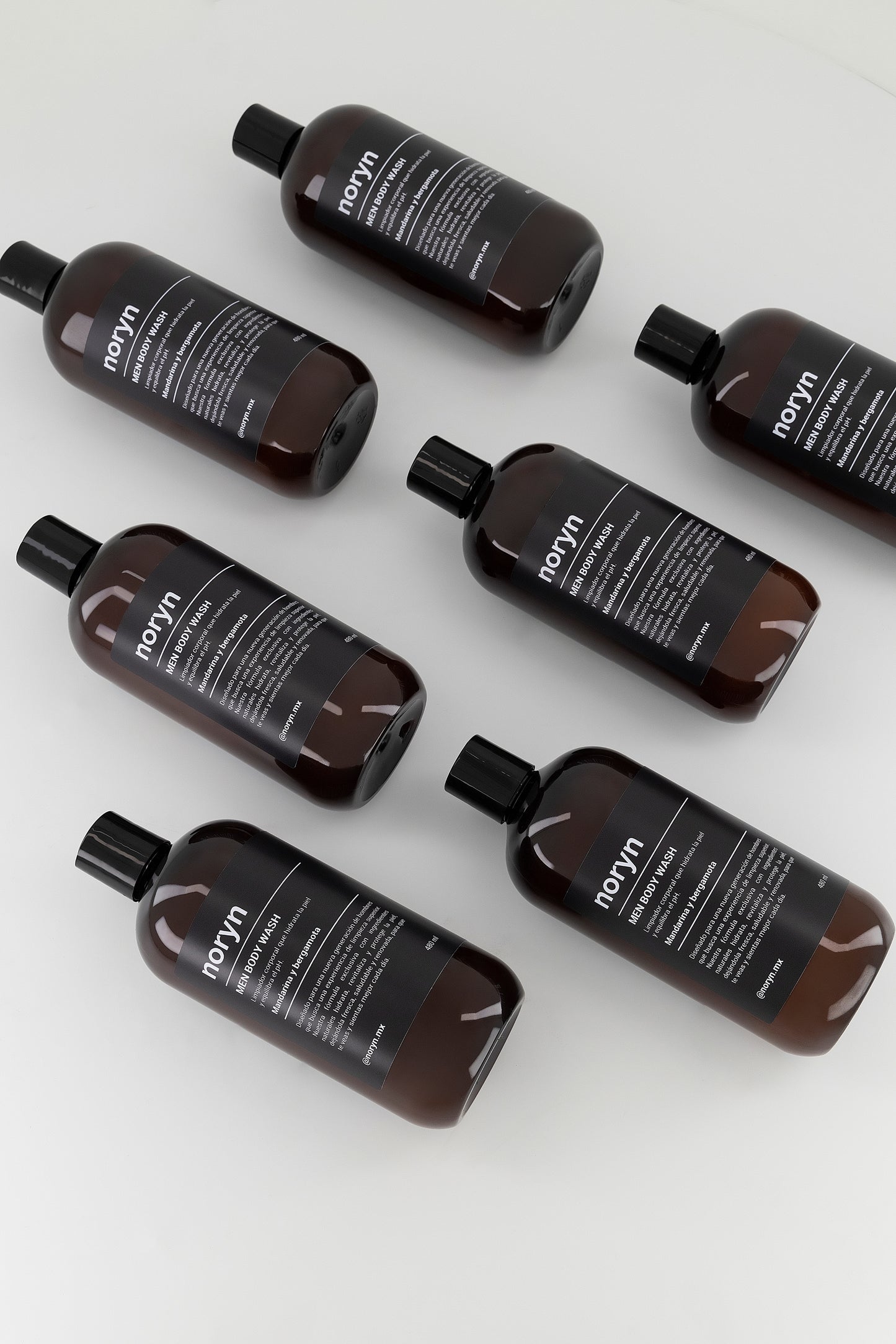 Body Wash para Hombres 480 ml. Fórmula Natural Mandarina y Bergamota