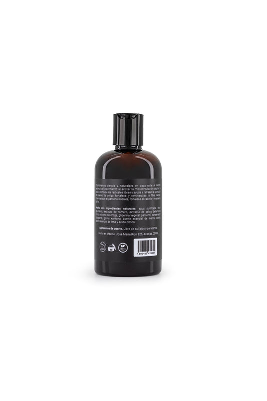 Shampoo para Hombres 250 ml. Fórmula natural menta y lima. Fortalecimiento y cuidado diario.